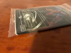 Magic the Gathering Marvel Legends Spectacular Spider-Man Battle Damaged Card - Image 3