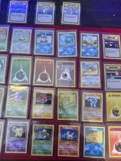 66 Card First Edition French Base Set Pokemon Lot 1999 WOTC Vintage - Image 4