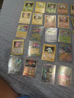 Pokemon TCG 32 Card Lot, Holo Foil Signed Entei - Image 2
