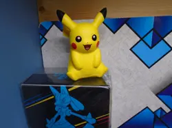 Pokemon Figures, Dice, Coins & Deck Box Lot - Fast Shipping! - Image 2