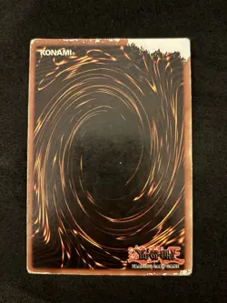 Vintage Yu-Gi-Oh Blue Eyes White Dragon SDK-001 - Image 2