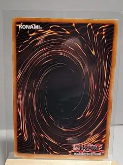 Gamma the Magnet Warrior DOR-003 Duelist of the Roses Secret Rare Holo Konami - Image 2