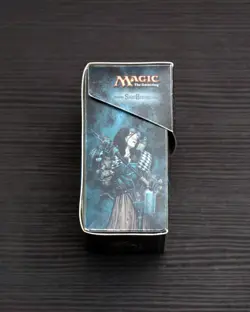 MtG - Vintage Cursed Scroll SideBoard Deck Box - 2001 - Excellent Condition - Image 4