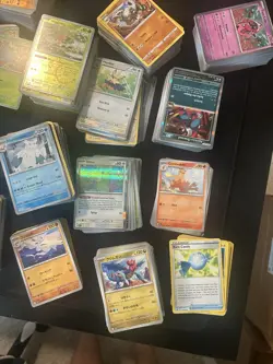 Pokemon 2000+ Cards Holos/Base/reverse Holos/151 Mini Tins/ Huge Bulk Lot - Image 2