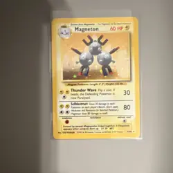 Pokemon Magneton Base Set Holo Rare 9/102 60 HP Wizards of the Coast Card - Image 1