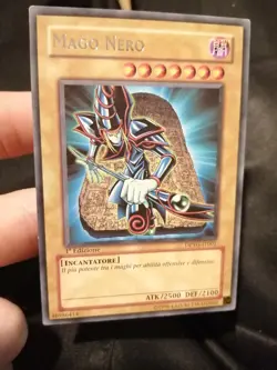 Yugioh Mago Nero DPYG-IT001 Rara 1a Edizione Exc/NM- - Image 1