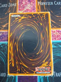 Yu-Gi-Oh! TCG Blue-Eyes White Dragon SDK-001 Ultra Rare Unlimited LP a1/ - Image 5