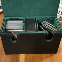 BRAND NEW - Magic: The Gathering Bloomburrow Deck Box - card sleeves included. - Image 2