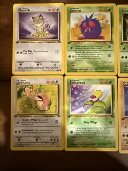 10 Card Pokemon First Edition Lot LP/MP/HP Jungle/Fossil - Image 2