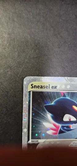 Pokemon TCG Sneasel EX Ultra Rare Holo Card 103/109 Ruby & Sapphire 2003 - Image 3