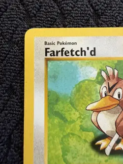 1999 Pokemon TCG Base Set Farfetch'd Card #27/102 1st Edition Shadowless - Image 2