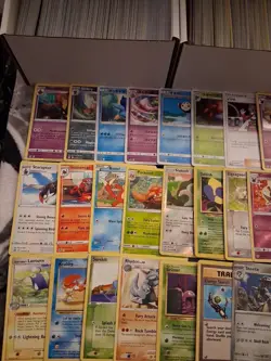 Pokemon TCG 850 Bulk Card Lot - Vintage, C/UC, Rare, Holos, etc 1999-2024 -lot11 - Image 5