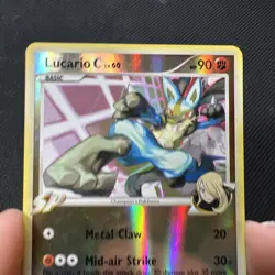 Lucario C 31/147 Reverse Holo Rare Supreme Victors Pokemon Card English - Image 2
