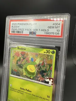 2025 POKEMON PLAY! POKEMON PRIZE PACK: SER 7 HOLO #004 BUDEW PSA 10 - Low Pop - Image 3
