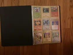 Pokemon TCG Mixed Card Lot Binder Pikachu Vulpix Meowth Magikarp Farfetch'd - Image 2