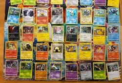 Pokemon Card Lot Holo Reverse Holo Etc MP-Damaged Charizard Blastoise 960+ - Image 3