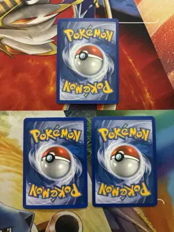 Vintage Pokemon Card Lot Holo Reverse Holo Fire Articuno Dratini Nidoqueen - Image 2