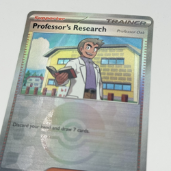 Pokemon TCG Professor's Research (Poke Ball Pattern) 122/131 NM Oak Trainer - Image 1