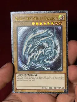 YUGIOH NA ENHANCED Blue-Eyes White Dragon OP28-EN001 Ultimate Rare NM #3 - Image 3