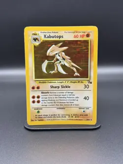 Kabutops 9/62 Fossil Holo (MP) Vintage Pokemon Cards - Image 1