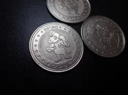 Pokemon Card Meiji Promo Battle Coin Silver x3 Machamp Evolutions #6218 PLAY - Image 4