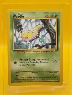 Weedle 69/102 Base Set Common 1999 Pokemon Game Card WOTC - Image 1