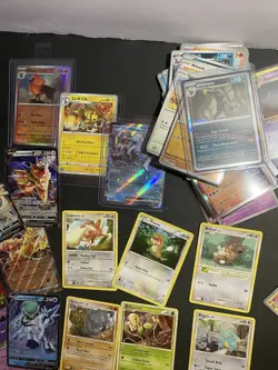 Pokemon Mew Zacian Zamazenta Gengar Umbreon Card Lot Holo & Regular - Image 4