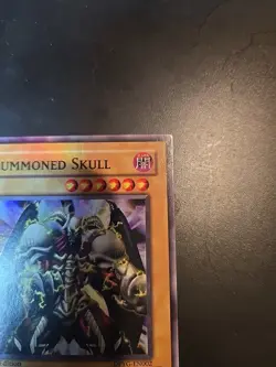 YUGIOH SUMMONED SKULL DPYG-EN002 1ST SUPER NM - Image 4