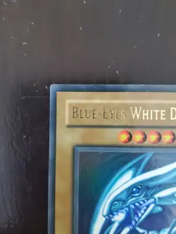 Yugioh Blue-Eyes White Dragon SDK-001 Ultra Rare Foil - Image 3