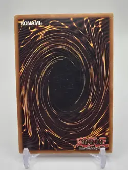 Yu-Gi-Oh TCG Blue-Eyes White Dragon SKE-001 Super Rare Unlimited - Image 2