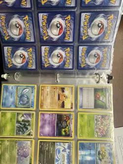 261 Pokemon Card Lot Binder Collection-includes Several Rare,vintage,holos,etc. - Image 4