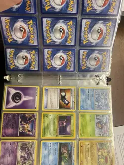 261 Pokemon Card Lot Binder Collection-includes Several Rare,vintage,holos,etc. - Image 5