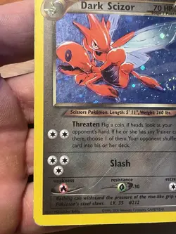 Pokemon Dark Scizor Neo Destiny 9/105 Holo Rare 70 HP Card English 2000 - Image 3