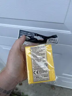 Trading Card Supplies - Ultra Pro DECK BOX - Yellow Brand New - Image 2