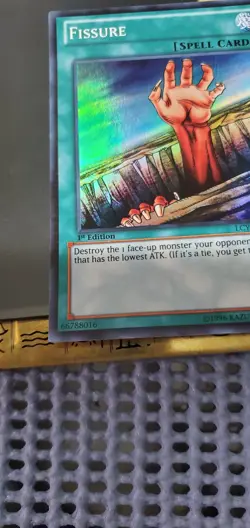 Yugioh! Fissure LCYW-EN055 1st edition Super Rare NM - Image 5