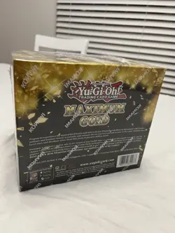 YuGiOh Maximum Gold Sealed Display Box (5 mini Boxes) 4 Packs Per Mini Box - Image 3