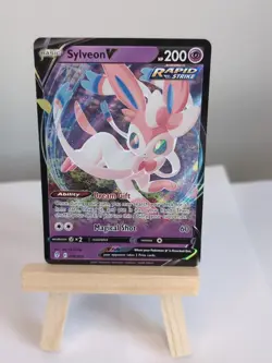 Sylveon V 074/203 Evolving Skies Holo Ultra Rare Pokemon Card TCG English NM - Image 1