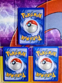 Pokemon TCG: Mixed Card Lot Vaporeon Jungle Holo WOTC Vintage E Series Reverse - Image 2