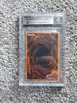 Yu-Gi-Oh! TCG Blue-Eyes White Dragon Starter Deck Kaiba Evolution SKE-001 - Image 2