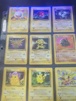 pokemon cards lot vintage bulk 250 Cards. Base Set, Fossil, Jungle, Neo Genesis. - Image 1