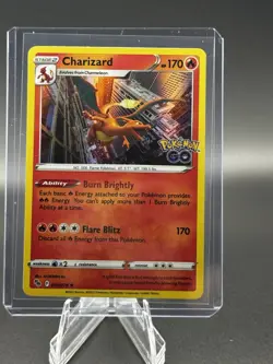 Charizard 010/078 Holo Rare Pokemon 2022 Sword & Shield GO, Light whitening - Image 1
