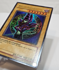 SPANISH Dark Magician LDD-S005 LOB Ultra Rare 1st Edition Yugioh 7940 - Image 2