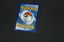 Pokemon Card LP 5th Gen Holo Rare Victini 23/113 BW Legendary Treasures - Image 2