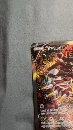 Pokemon TCG Giratina v 186/196 2022 Lost Origin Alt Full Art Mint/Nm Condition - Image 4