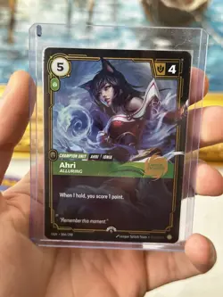 Ahri Alluring (Launch Exclusive) Riftbound Promo Card Foil Holographic NM+ - Image 2