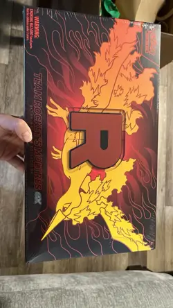 X1 Pokemon TCG Team Rocket's Moltres ex Ultra Premium Collection UPC - Image 2