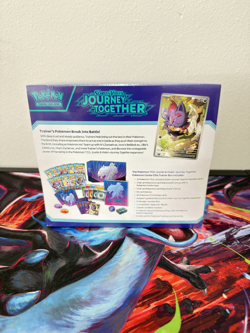 Pokemon TCG: Journey Together Pokemon Center ETB . Mint in clear case - Image 4