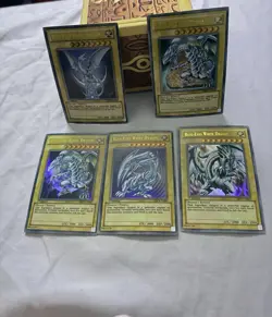 Konami Blue-Eyes White Dragon Holo Normal Card Lot (5) English w/ Collector Box - Image 2