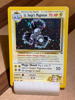 Lt. Surge’s Magneton #8 - Gym Heroes 2000 Pokemon - 8/132 Unlimited Holo Rare - Image 1