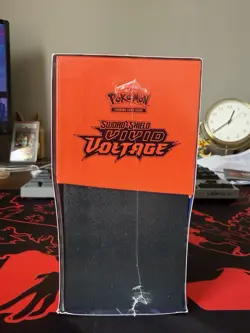 Pokemon TCG Sword & Shield Vivid Voltage Elite Trainer Box ETB Factory Sealed - Image 3